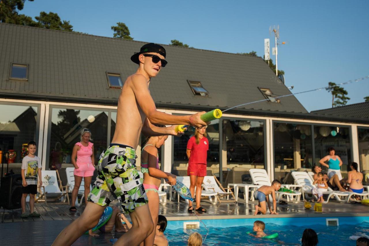 Holiday Park & Resort Pobierowo Exterior photo