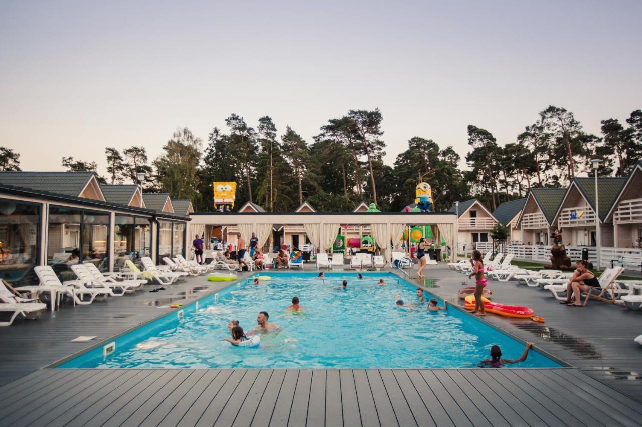 Holiday Park & Resort Pobierowo Exterior photo